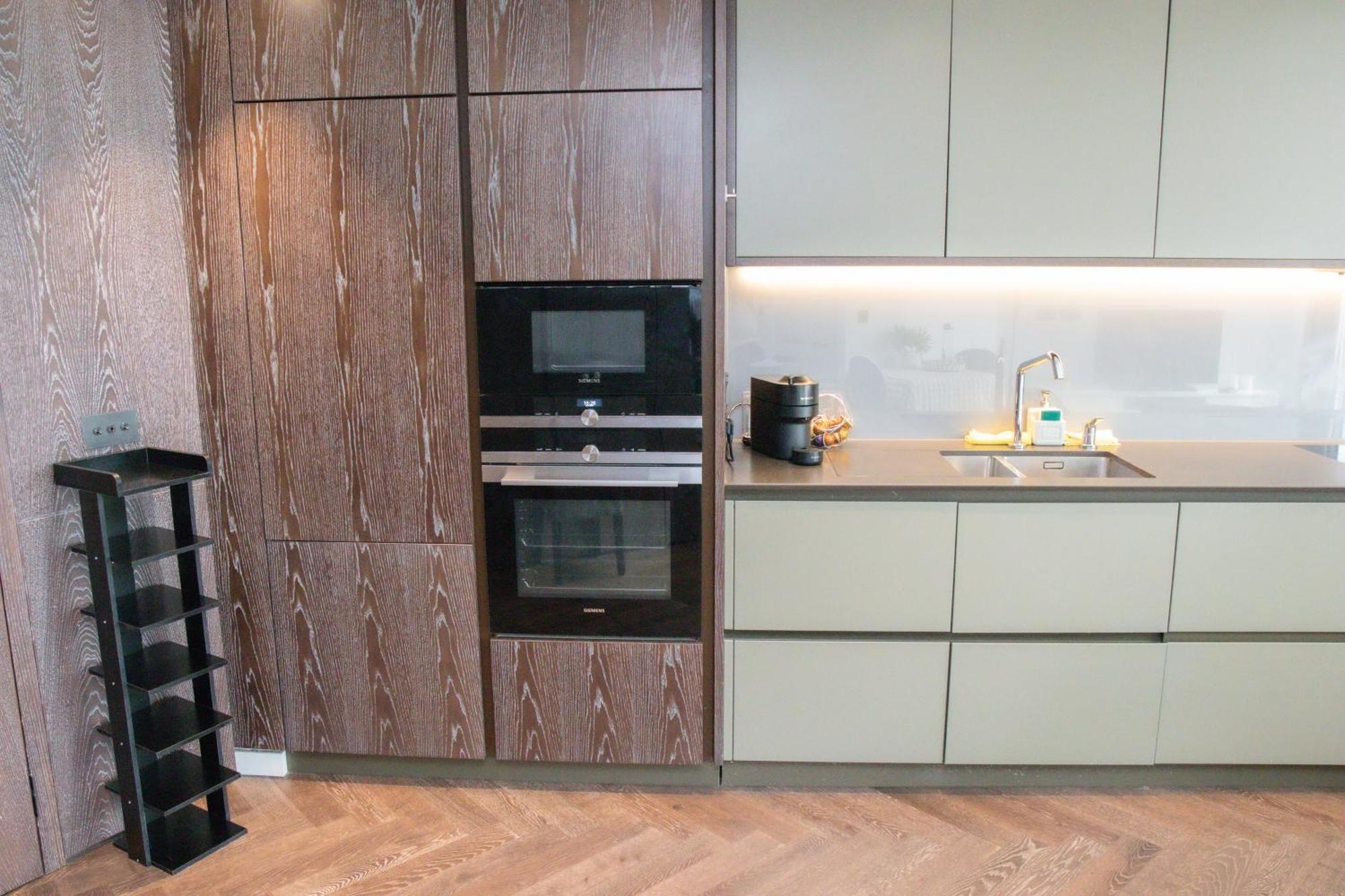 Luxury Apartment Steps From Battersea Power St And Close To Victoria & Chelsea London Ngoại thất bức ảnh