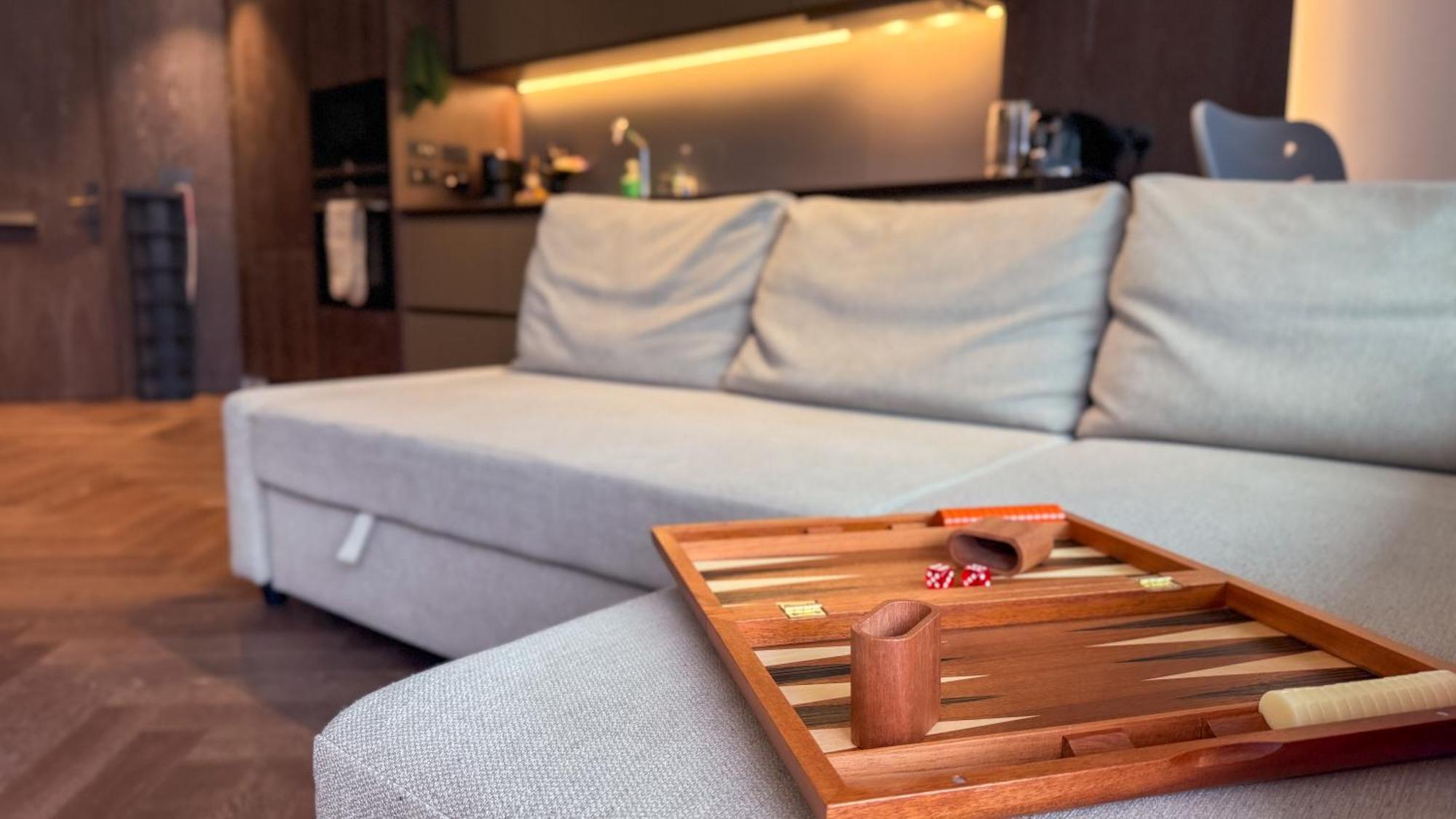 Luxury Apartment Steps From Battersea Power St And Close To Victoria & Chelsea London Ngoại thất bức ảnh